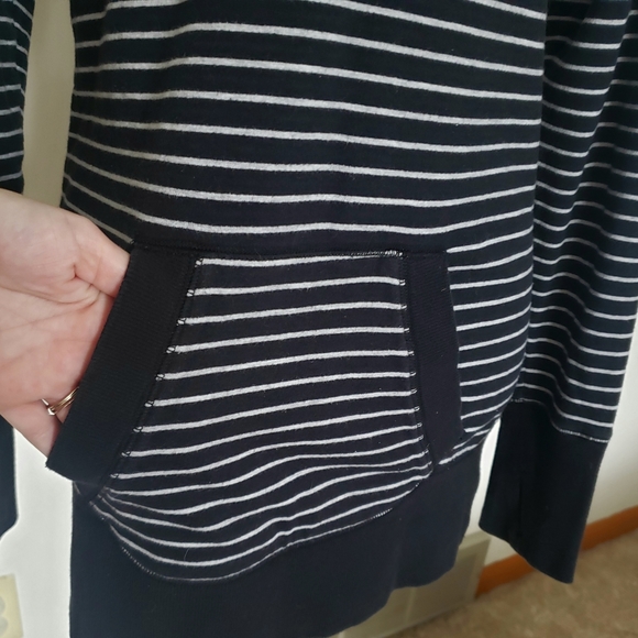 VSX sport Deep V - Picture 4 of 10